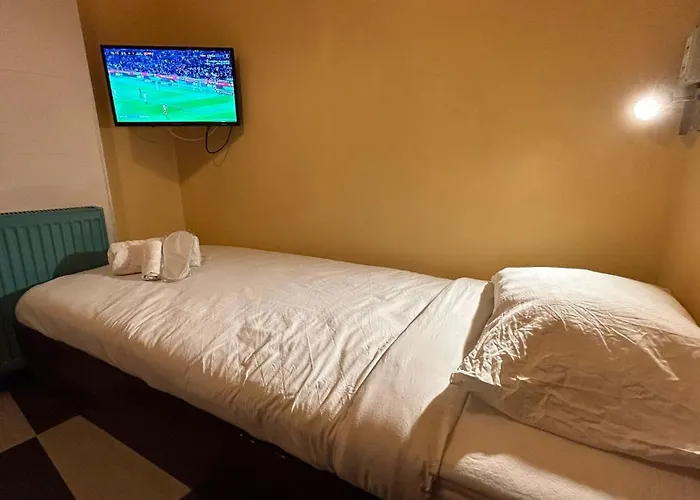 Otel Budget By Hr Bükreş