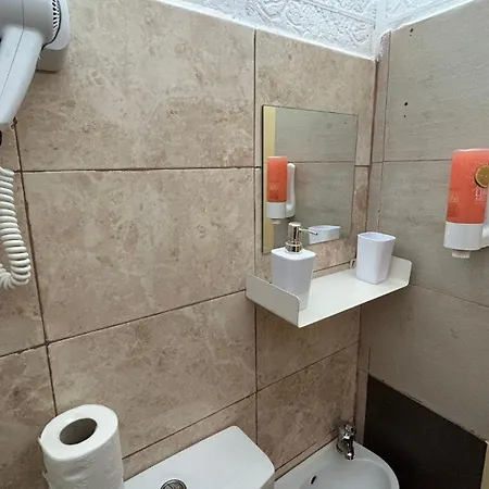 Hotel Budget By Hr