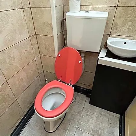 Budget By Hr * Bucharest